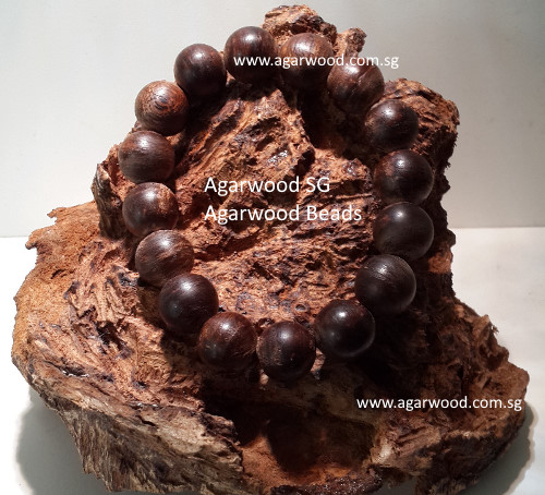 agarwood beads by agarwood singapore